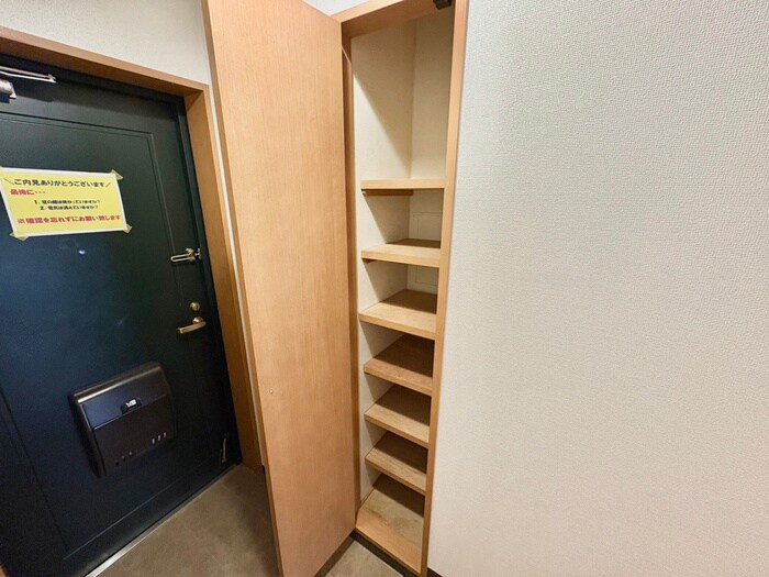 物件内観写真20　(靴箱)