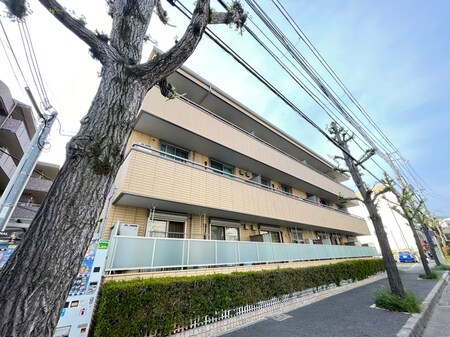 エクセル大倉山外観写真