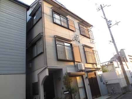 ピュアホーム南芥川A号室外観写真