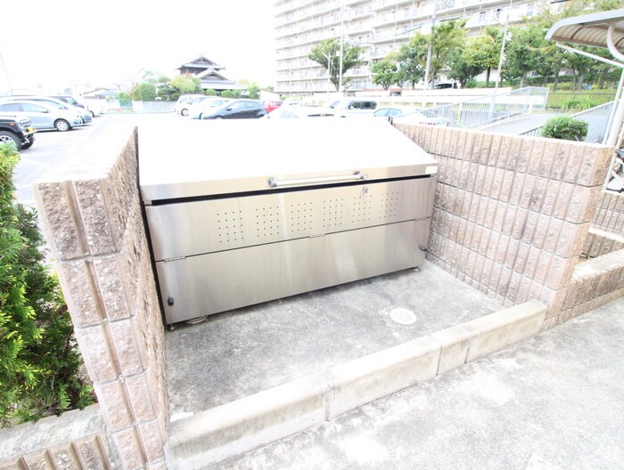 物件外観写真4　(建物設備)