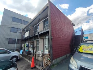 若葉ハイツ外観写真