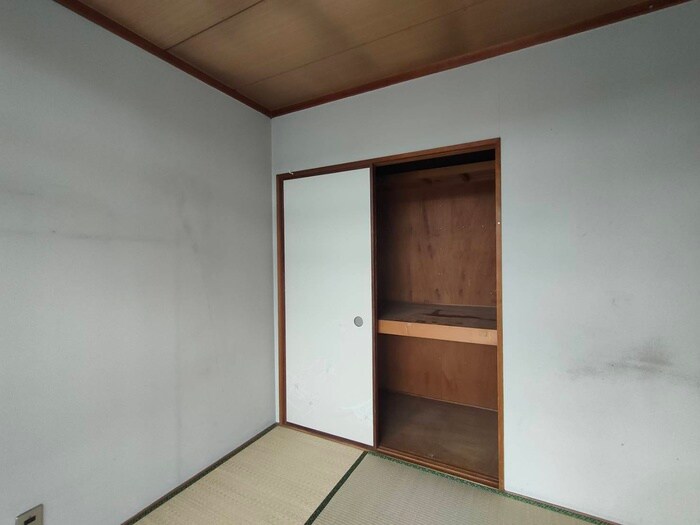 物件内観写真11　(収納)