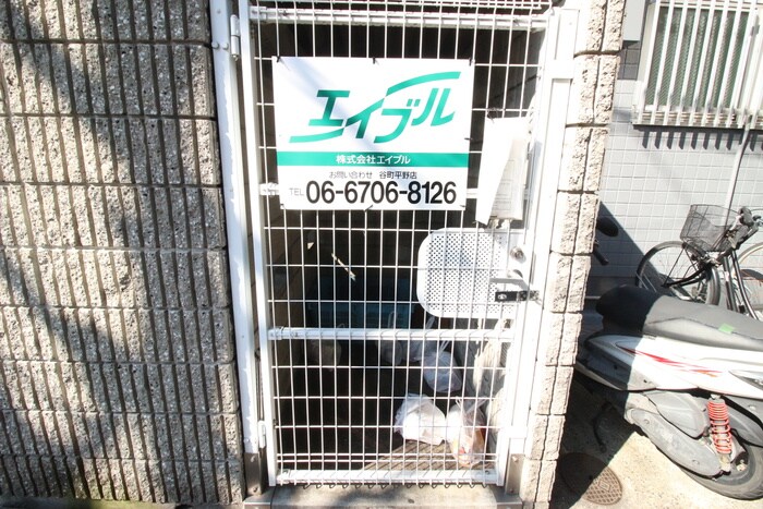 物件外観写真4　(建物設備)