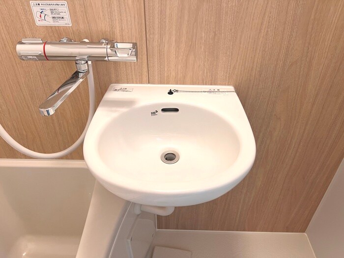 物件内観写真12　(洗面)