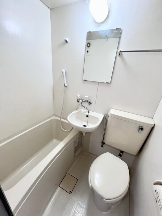 物件内観写真12　(バス／シャワールーム等)