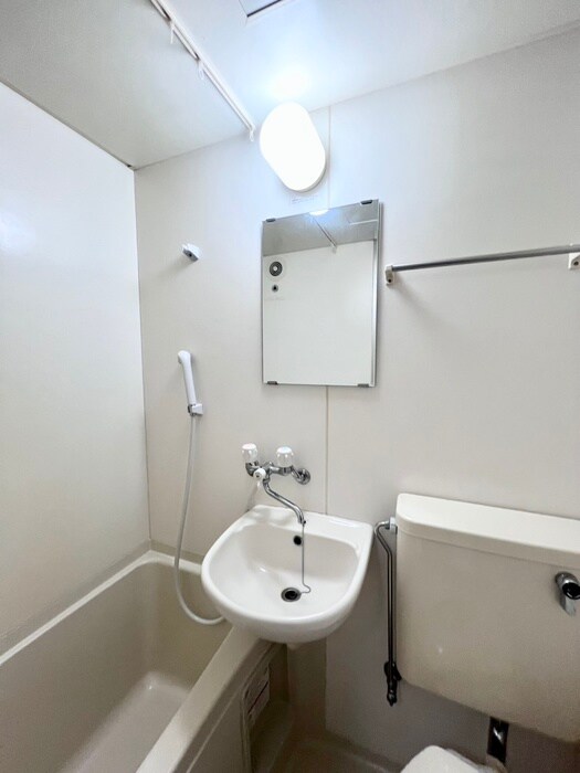 物件内観写真14　(洗面)