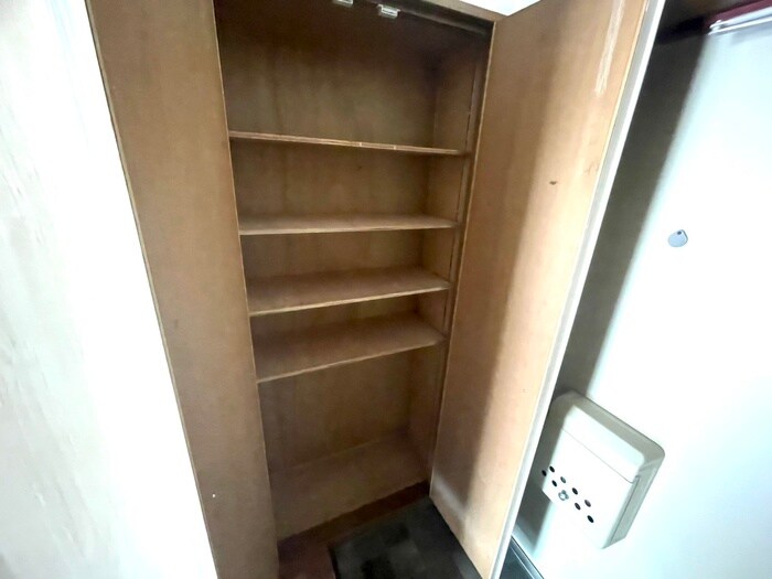 物件内観写真18　(靴箱)