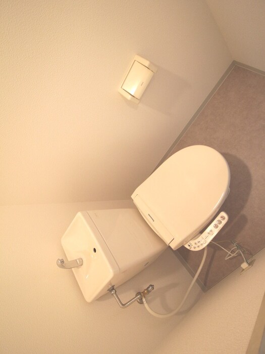 物件内観写真12　(トイレ)