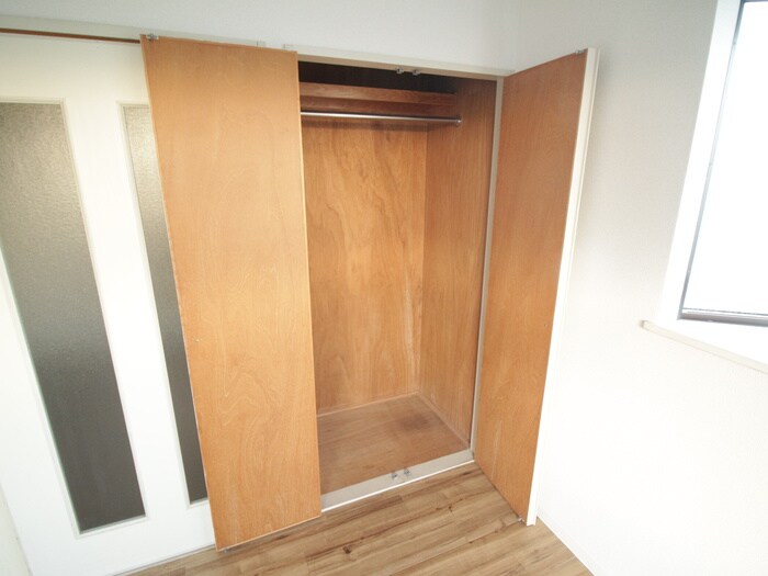 物件内観写真13　(収納)
