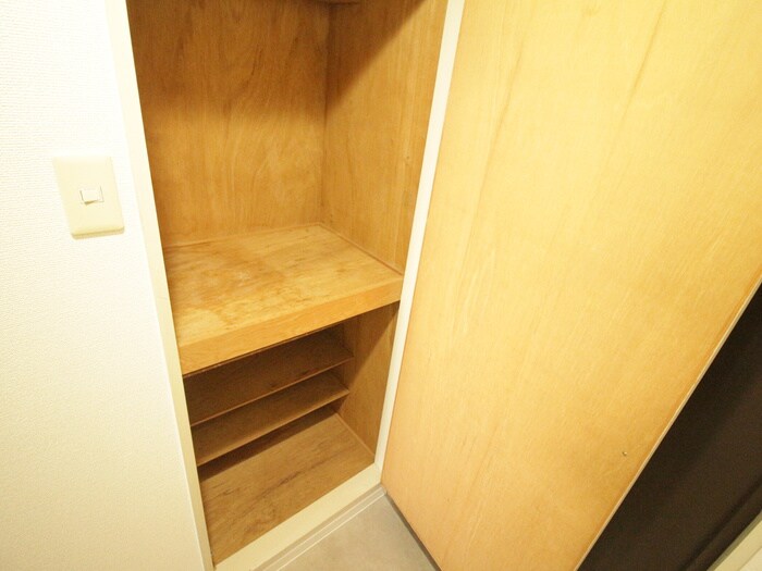 物件内観写真21　(靴箱)