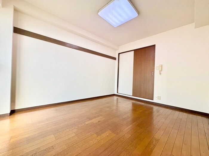 物件内観写真12　(居室)