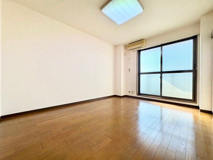 物件内観写真12　(居室)