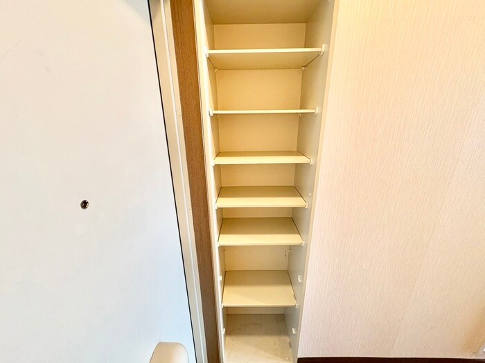 物件内観写真17　(靴箱)