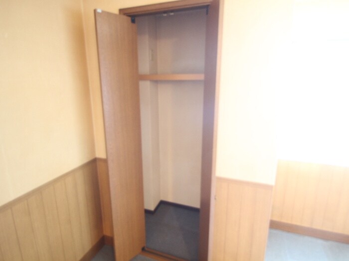 物件内観写真10　(収納)