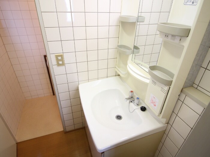 物件内観写真15　(洗面)