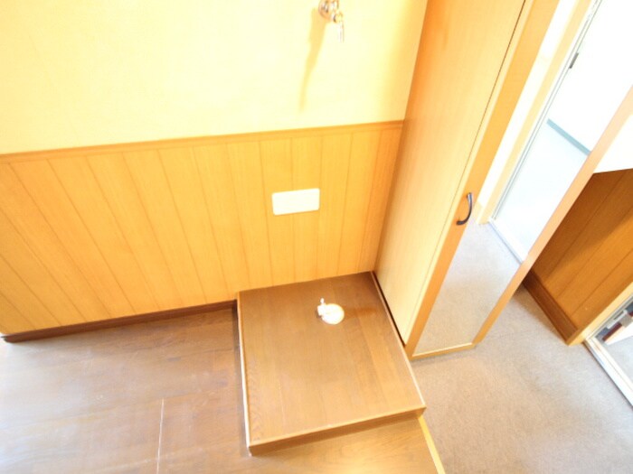 物件内観写真21　(洗濯機置場)