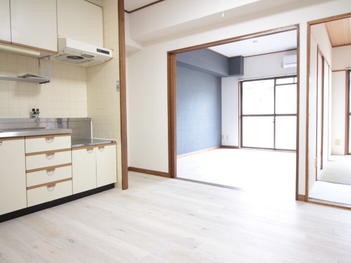 物件内観写真11　(居室)