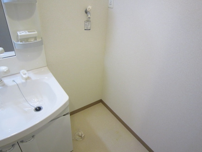 物件内観写真22　(洗濯機置場)