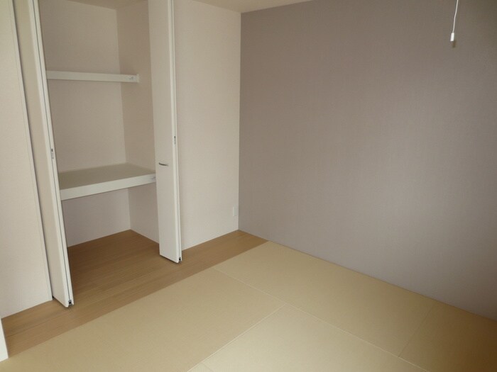 物件内観写真12　(トイレ)