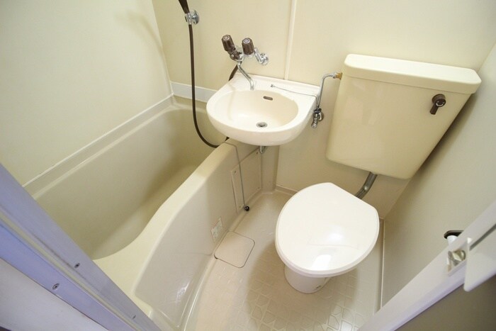 物件内観写真12　(バス／シャワールーム等)