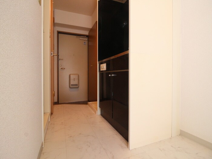 物件内観写真10　(廊下)