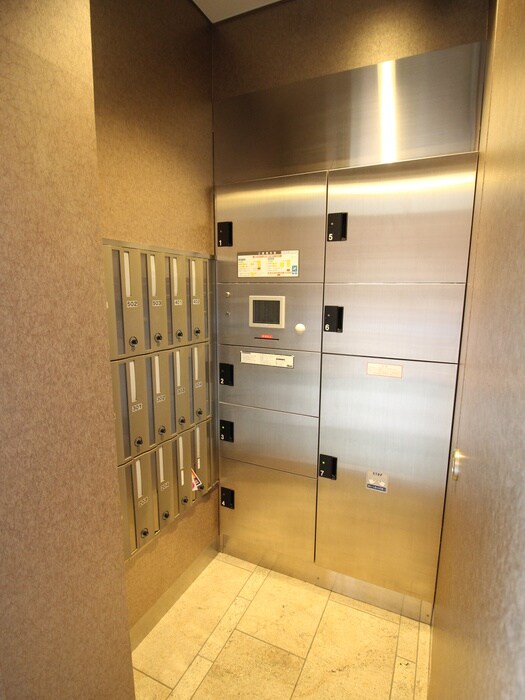 物件外観写真3　(建物設備)