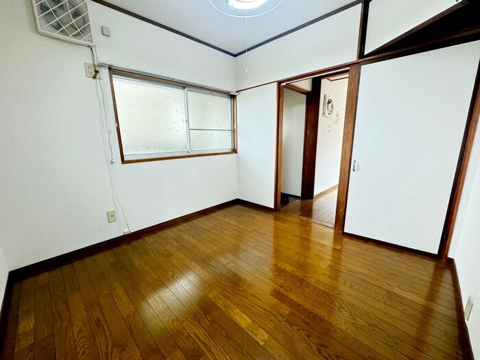 物件内観写真7　(居室)