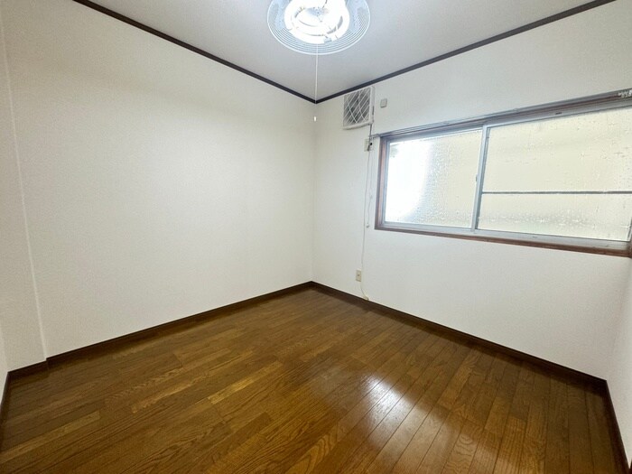 物件内観写真21　(居室)