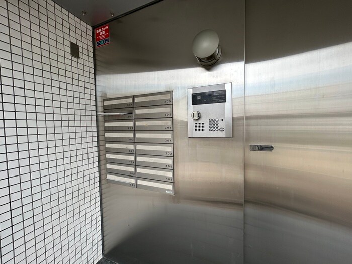 物件外観写真6　(建物設備)