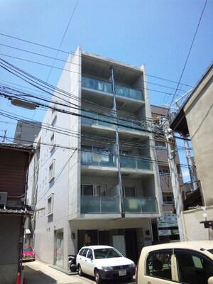 アヴィ四条外観写真