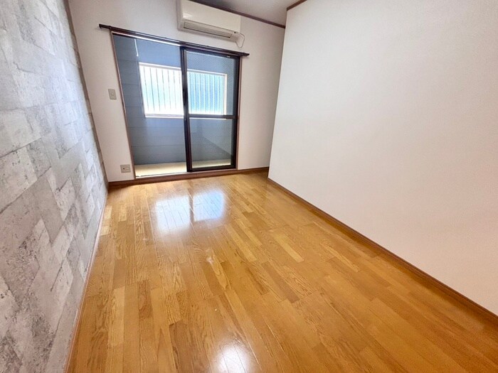 物件内観写真19　(居室)