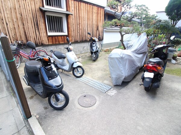 駐輪場