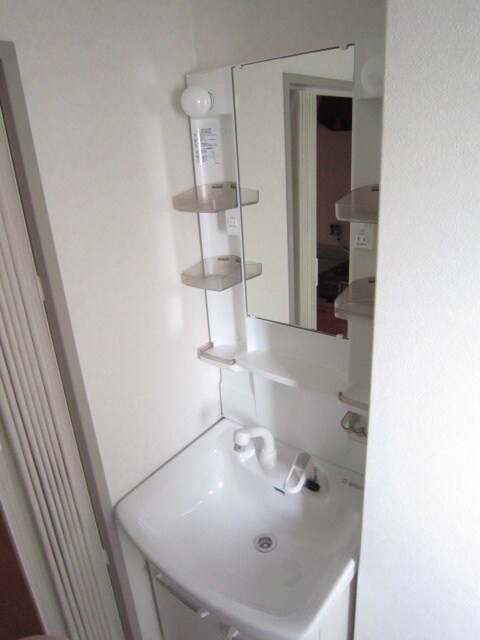 物件内観写真10　(洗面)