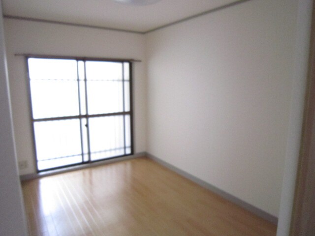 物件内観写真14　(居室)