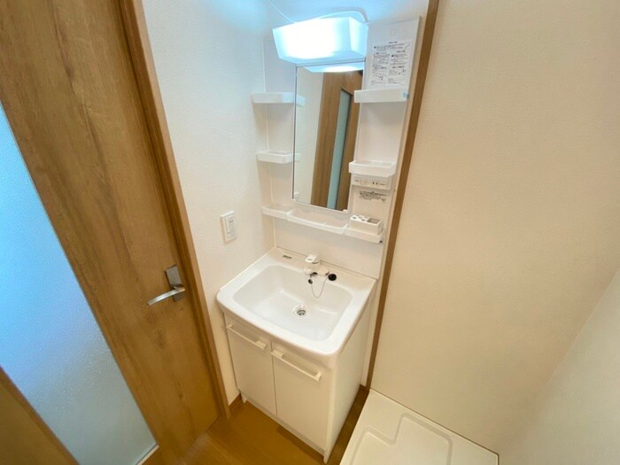 物件内観写真13　(洗面)