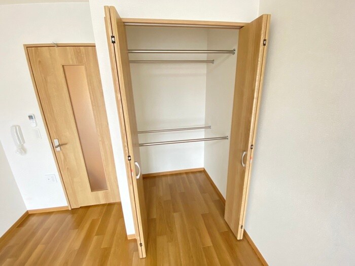 物件内観写真15　(収納)