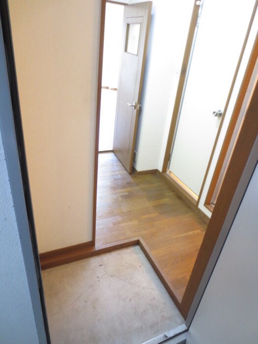 物件内観写真6　(廊下)