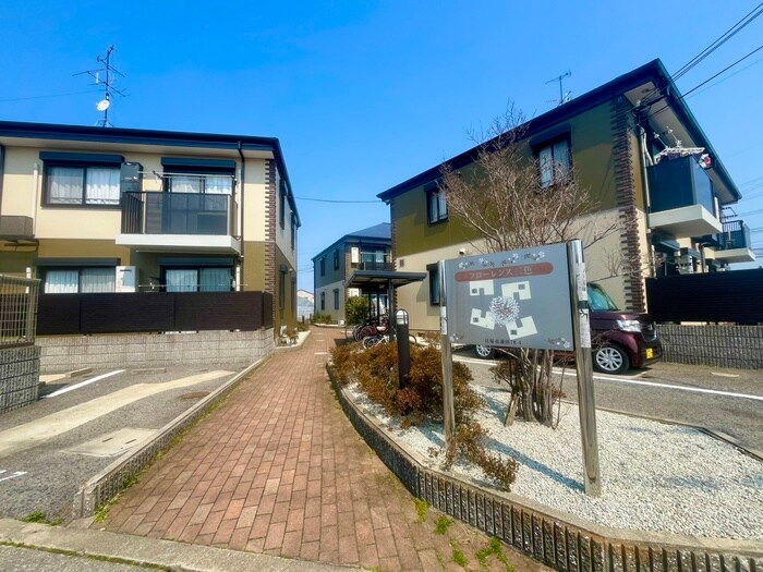 物件外観写真5　(外観写真)