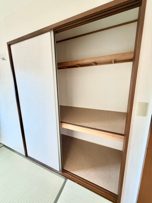 物件内観写真15　(収納)