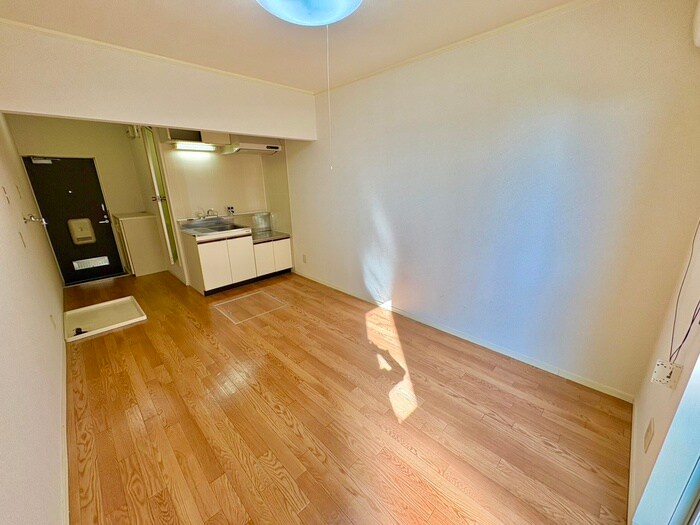 物件内観写真5　(居室)