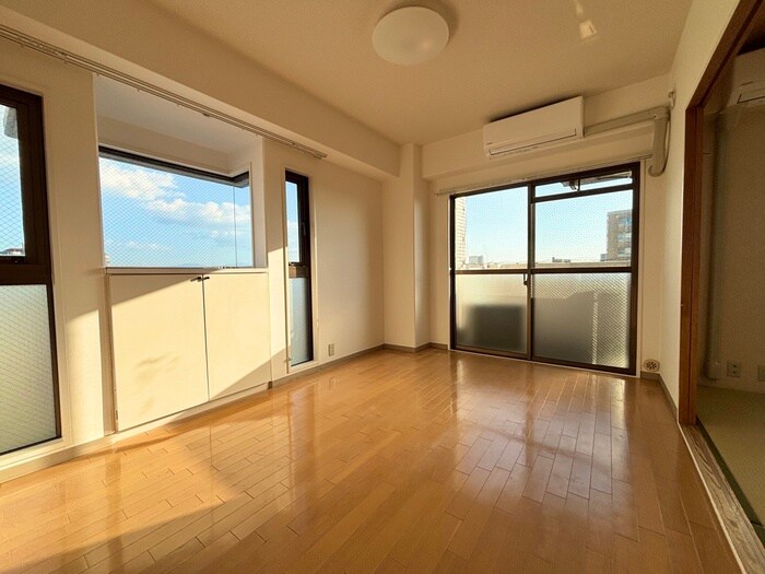 物件内観写真8　(居室)