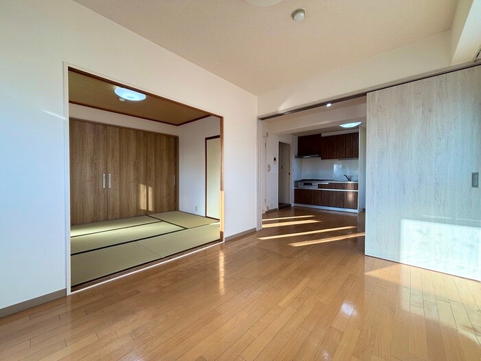 物件内観写真10　(居室)