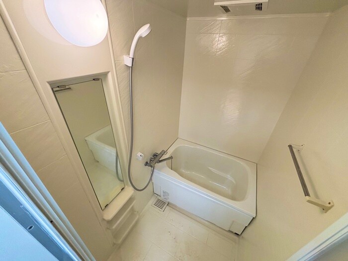 物件内観写真12　(バス／シャワールーム等)