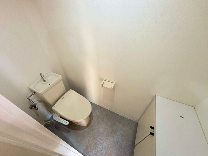物件内観写真13　(トイレ)