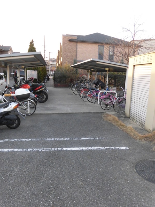 バイク置き場