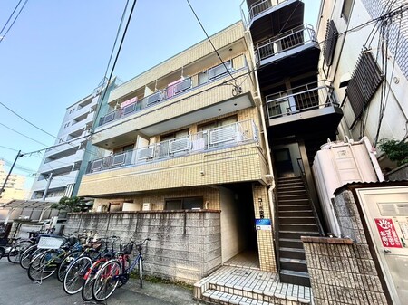 コ－ポ中野外観写真