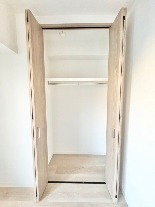 物件内観写真12　(収納)