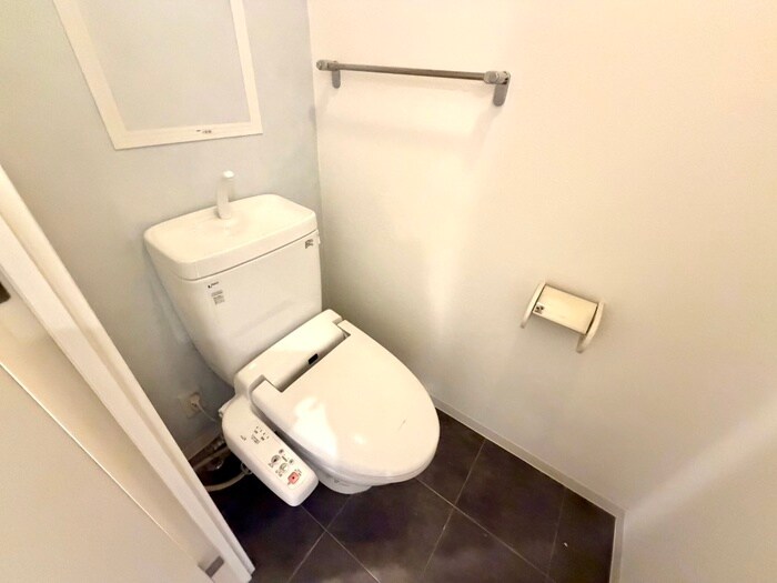 物件内観写真10　(トイレ)