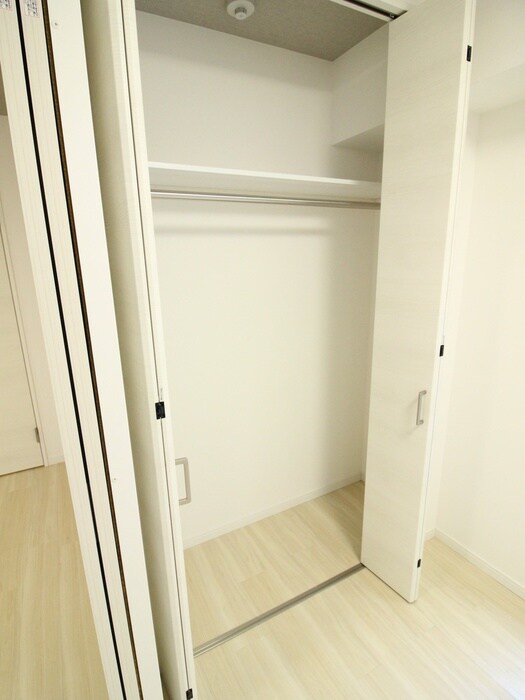 物件内観写真16　(収納)