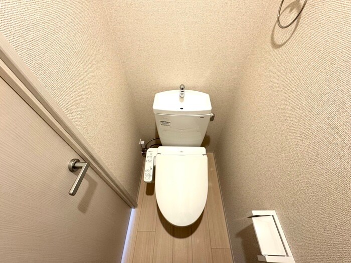 物件内観写真12　(トイレ)